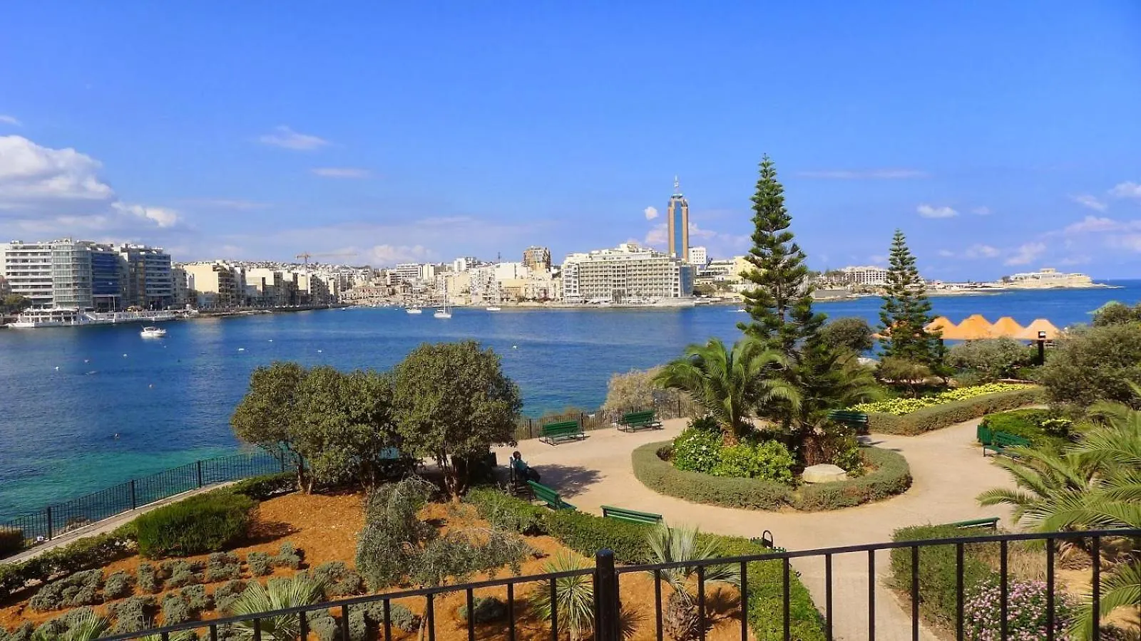Stylish Skyline Apartment Mercury Tower Saint Julian's Malta